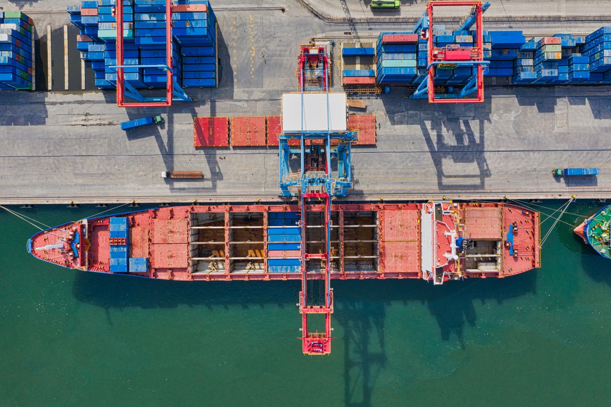 The Future of Digital Logistics: AI, Automation &amp; Smart Freight Management
